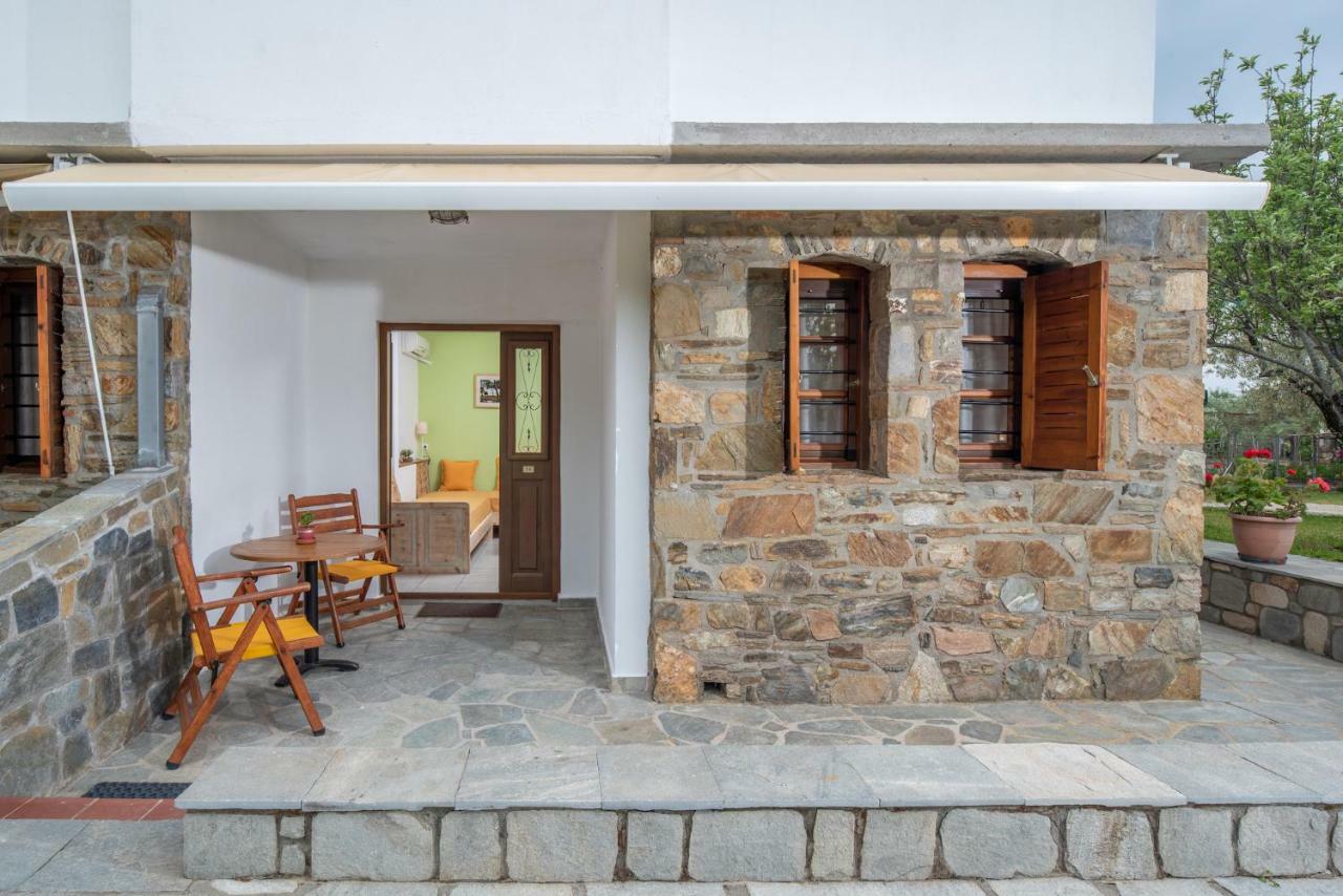 Апартаменты Garden House Psarogiannis Вурвуру Экстерьер фото