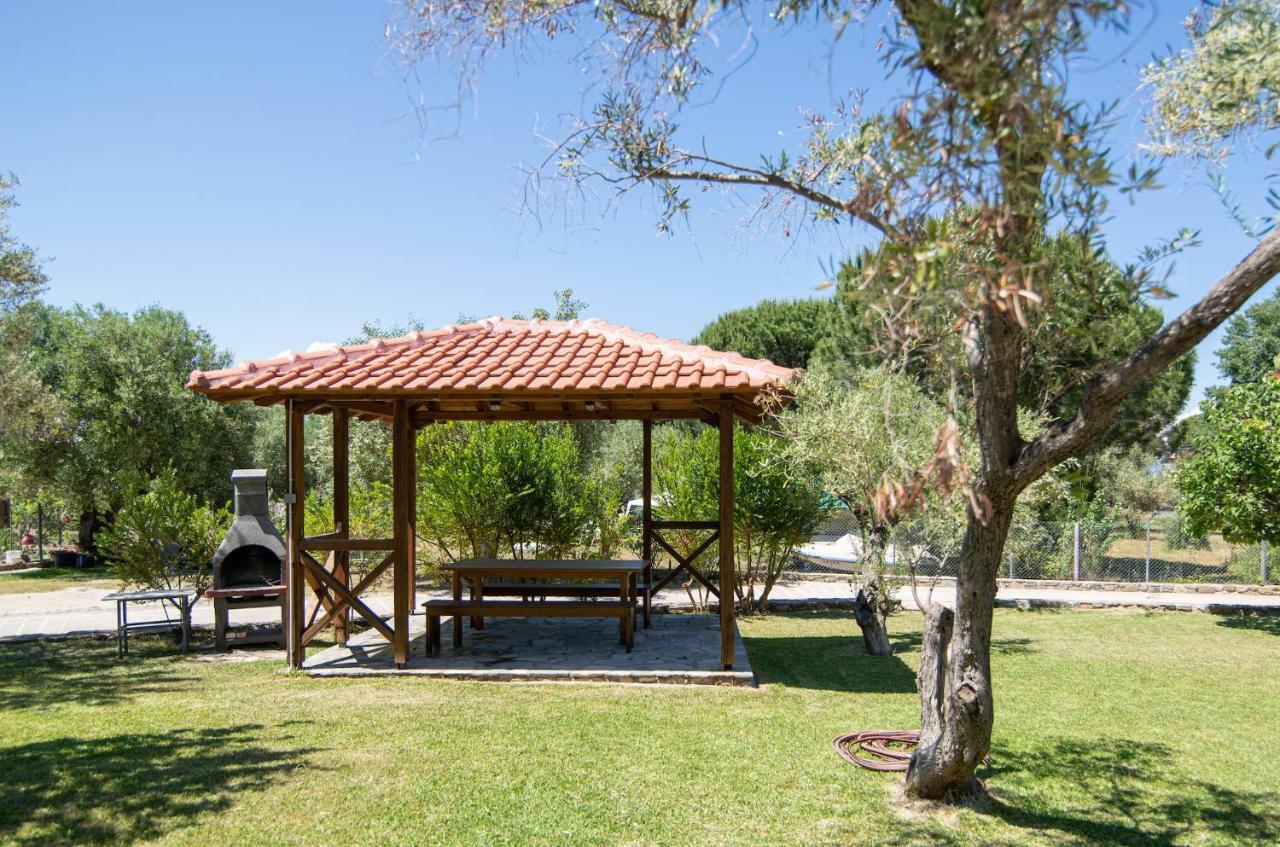 Апартаменты Garden House Psarogiannis Вурвуру Экстерьер фото